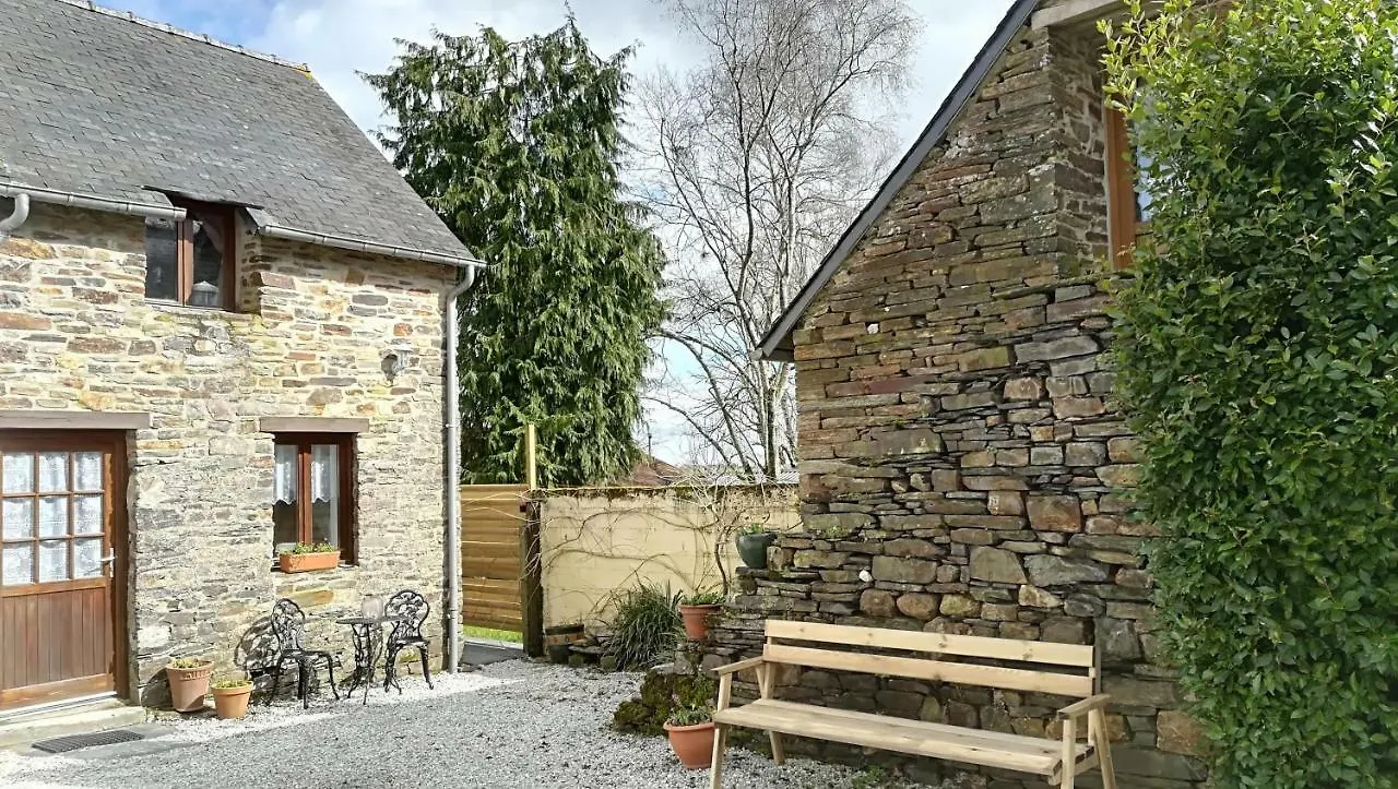 Country Cottages Brittany Paule 게스트하우스